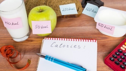 ¿Cómo se calcula el requerimiento diario de calorías?