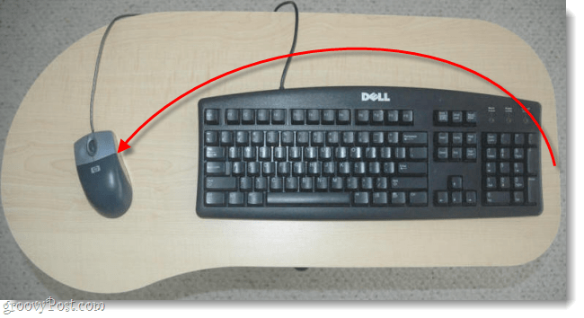 coloque el mouse a la izquierda del teclado