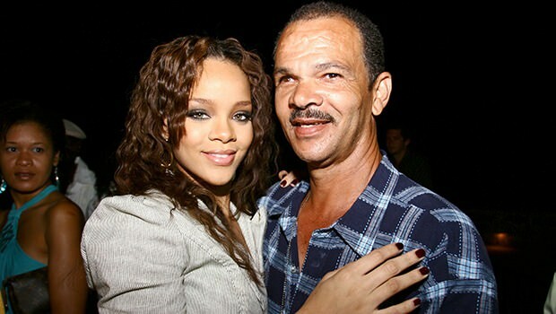 Rihanna extendió la mano para ayudar a su padre que fue atrapado en el coronavirus