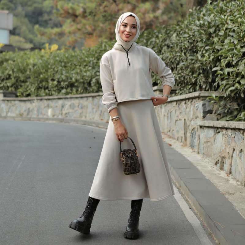 Los modelos de falda de buceo más bellos en ropa hijab 2021