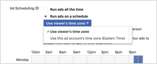 Elija la opción Usar la zona horaria del espectador para su campaña de Facebook.