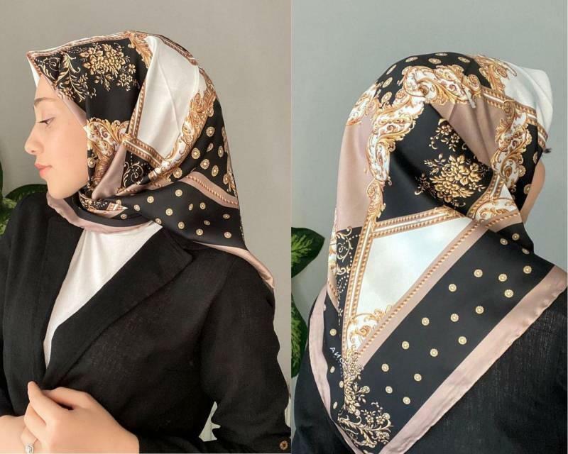 Modelos de bufandas que marcarán la moda veraniega 2021