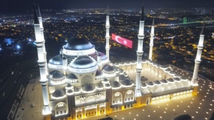¡Los preparativos finales se han completado en la mezquita Çamlıca! El primer adhan se leerá el jueves