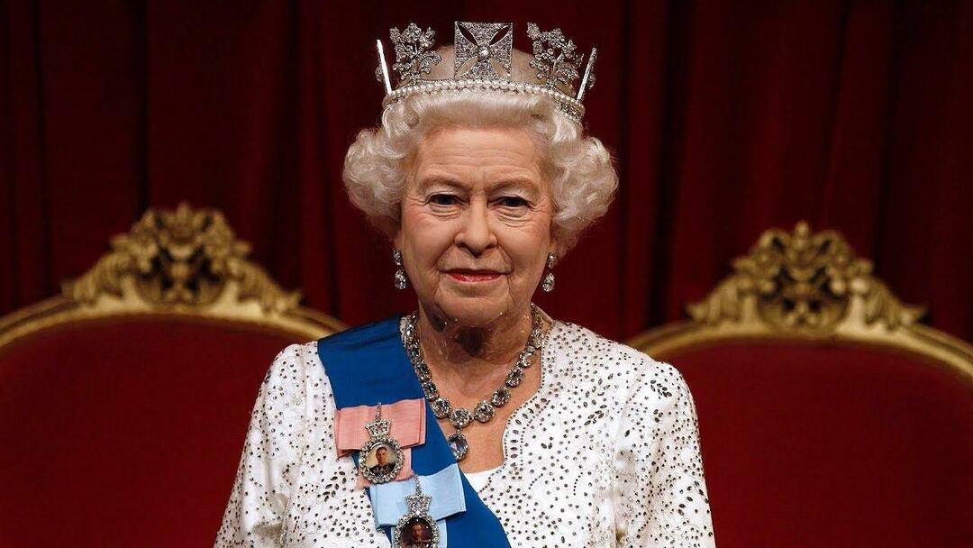 Reina de Inglaterra II. Isabel