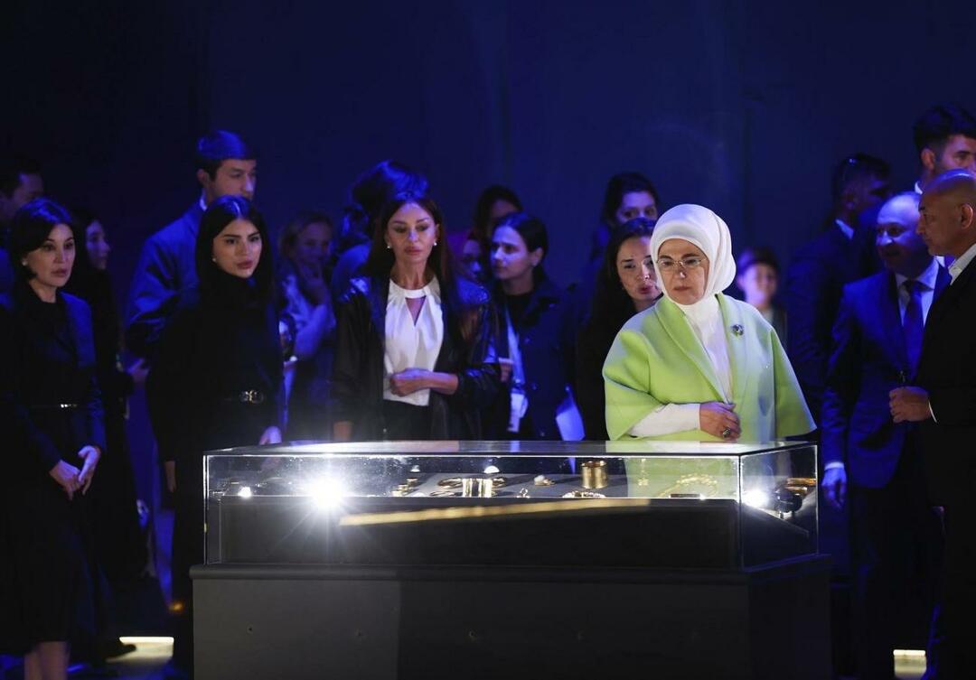 Emine Erdoğan se reunió con las esposas de los líderes