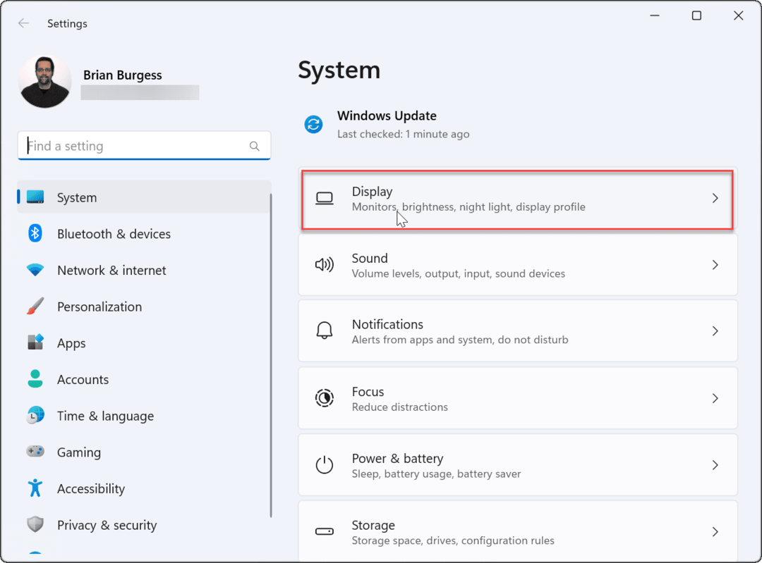 Cómo mover la barra de tareas al segundo monitor en Windows 11