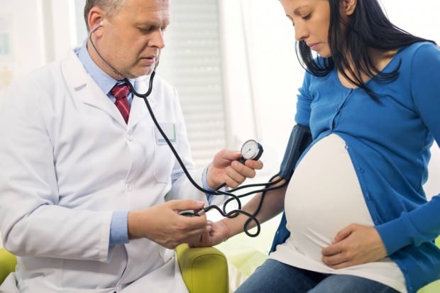 síntomas de hipertensión arterial durante el embarazo