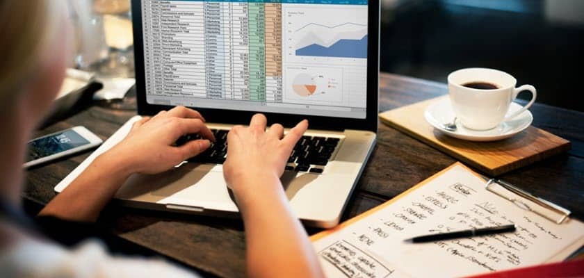 Cómo crear su propia factura desde cero en Excel 2016