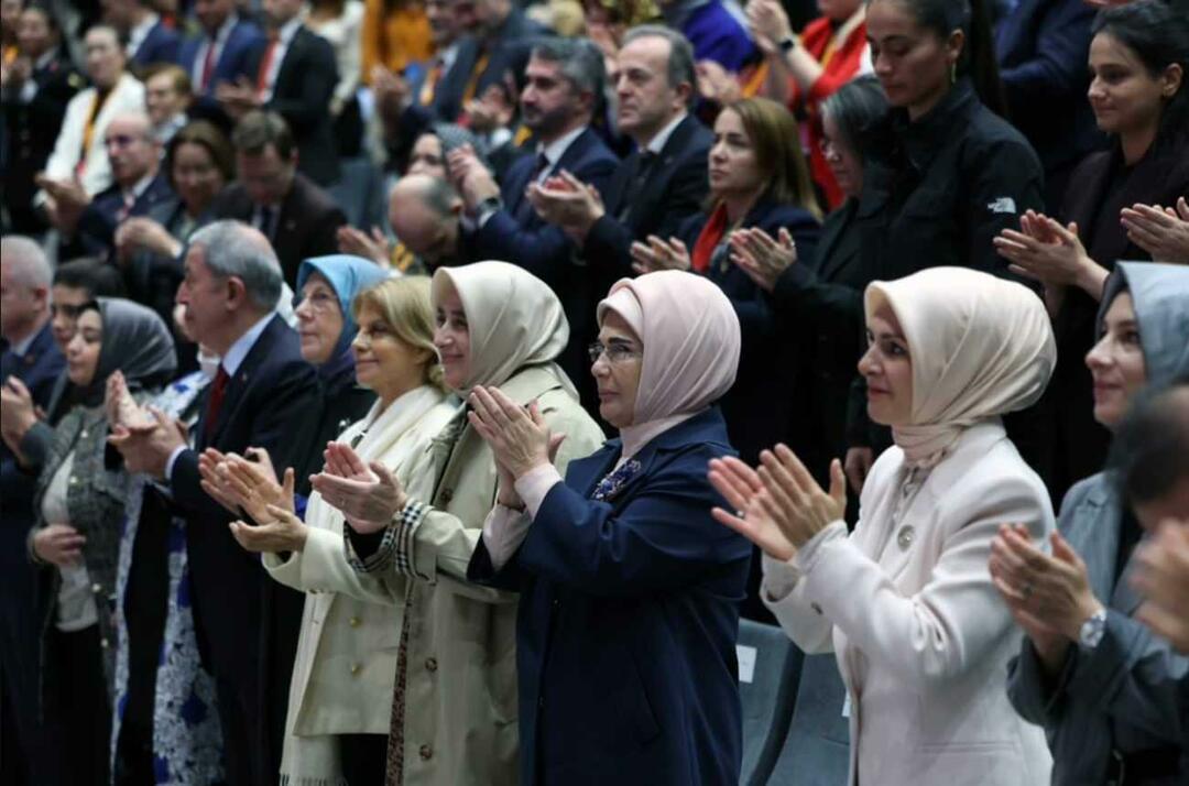 ¡Mensaje especial de la Primera Dama Erdoğan con motivo del Día Internacional de la Eliminación de la Violencia contra la Mujer!