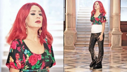 ¡Yıldız Tilbe llamó la atención con su peluca roja que recuerda a Aysel Gürel!