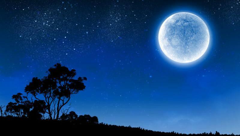 la luna llena azul llegará en octubre