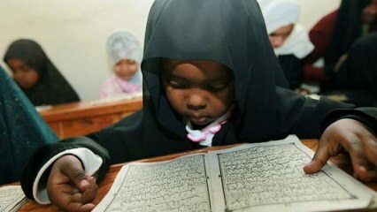¿Cómo se enseña el Corán a los niños?