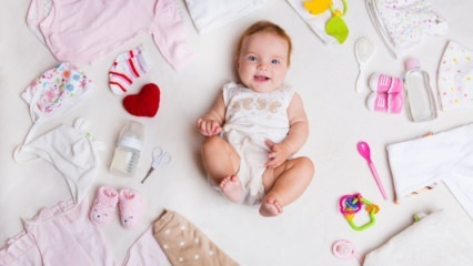 ¿Qué se debe considerar al vestir a un bebé?