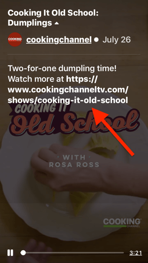 Ejemplo de un enlace de video en el que se puede hacer clic en la descripción del episodio IGTV de Cooking It Old School 'Dumplings'.